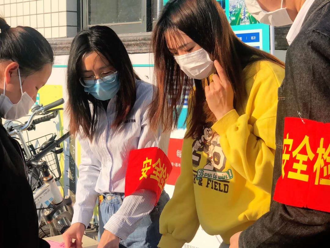 团结起来，紧紧依靠党员群众，坚决打好疫情防控阻击战(图5)